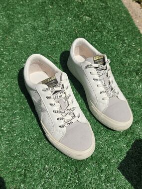 Vintage Havana White and Silver Star Low-Top Sneakers